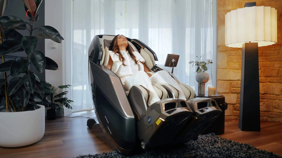 Buy Massage Chair Online in UAE - Rotai - Best Massage Chair in Dubai UAE - Shop massage chairs in Dubai, UAE, Abu Dhabi -Therapy Massage Chairs - Back, Neck, & Leg Pain Relief